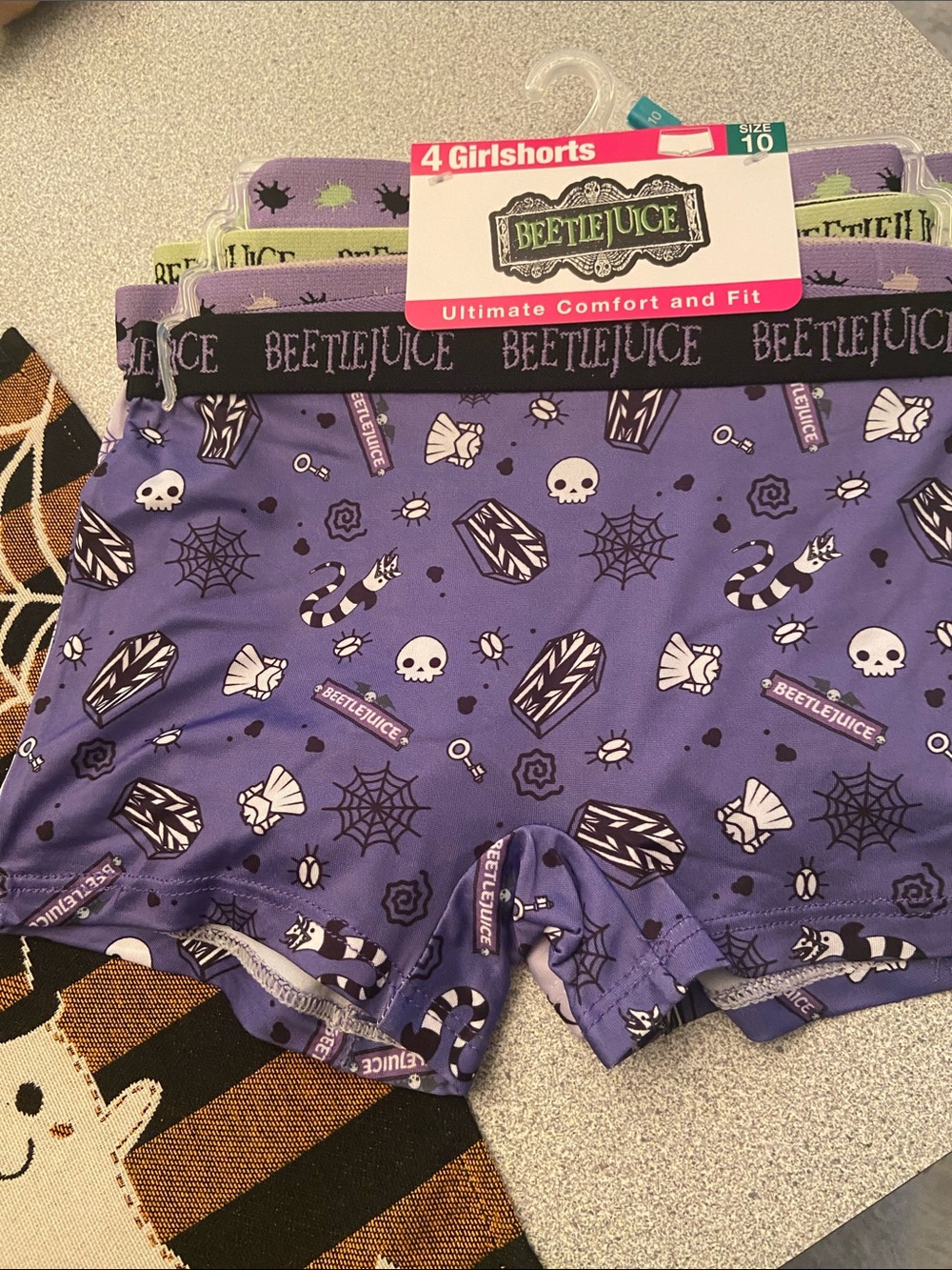 Girls' Purple Printed Shorts - Size 10beetle juice